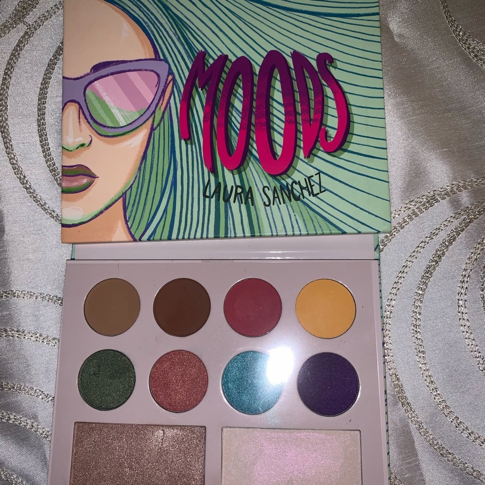 Make up pallets - Picture 5 of 8